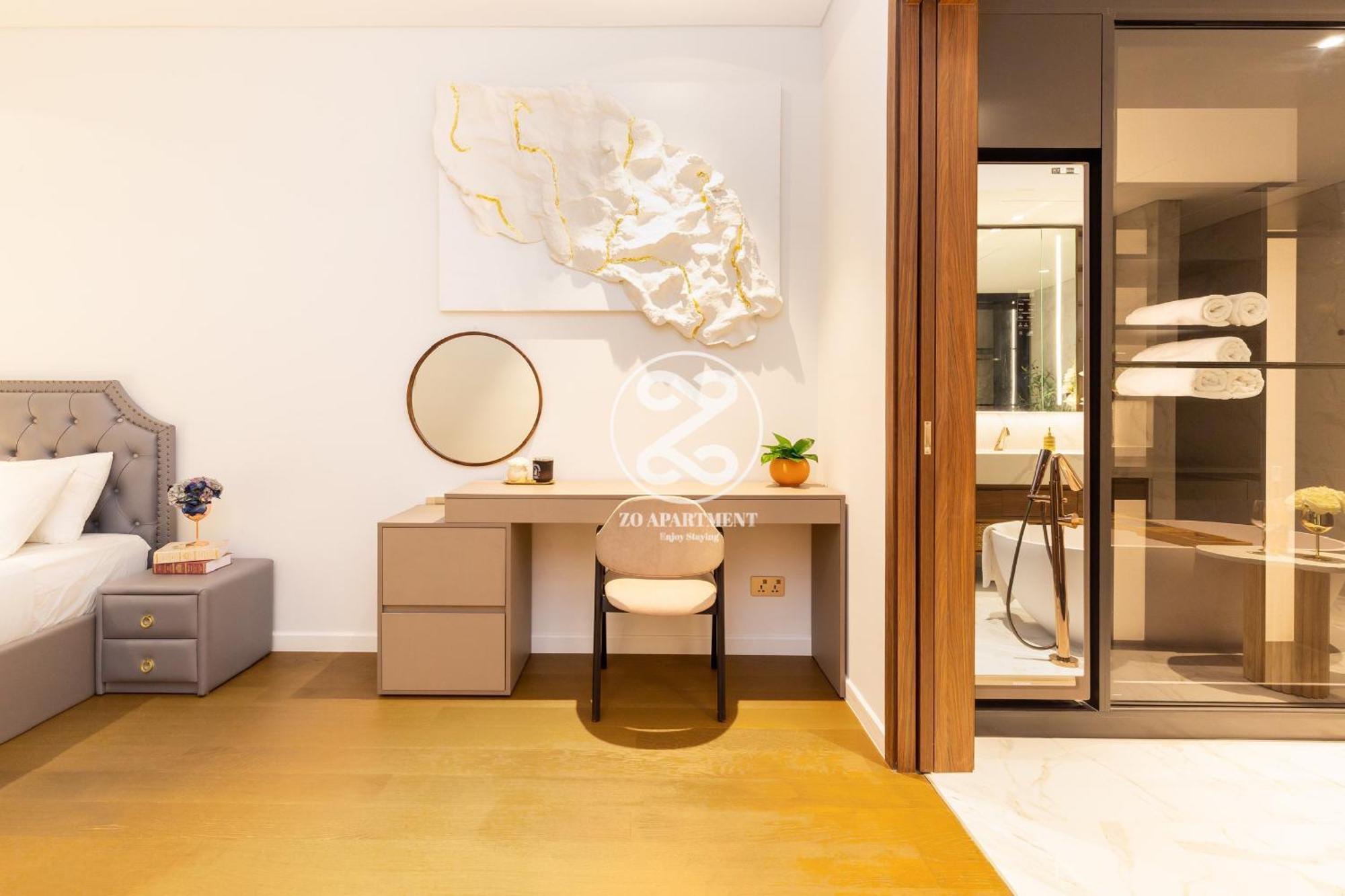 Metropole Square Cental Saigon Appartement
