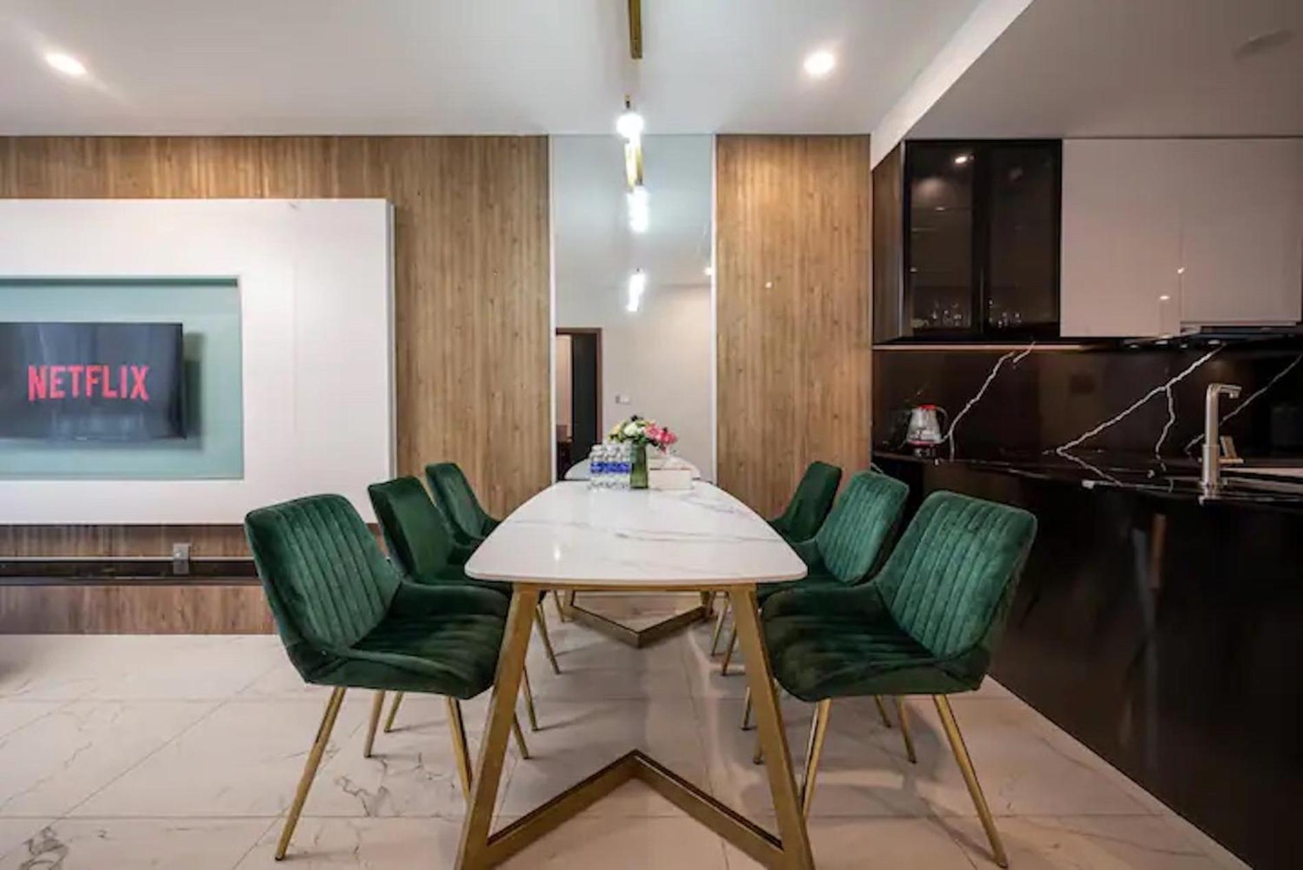 Metropole Square Cental Saigon Appartement